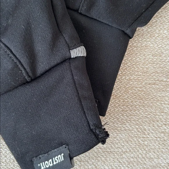 Nike Black and Gray Running Gloves - Picture 5 of 6